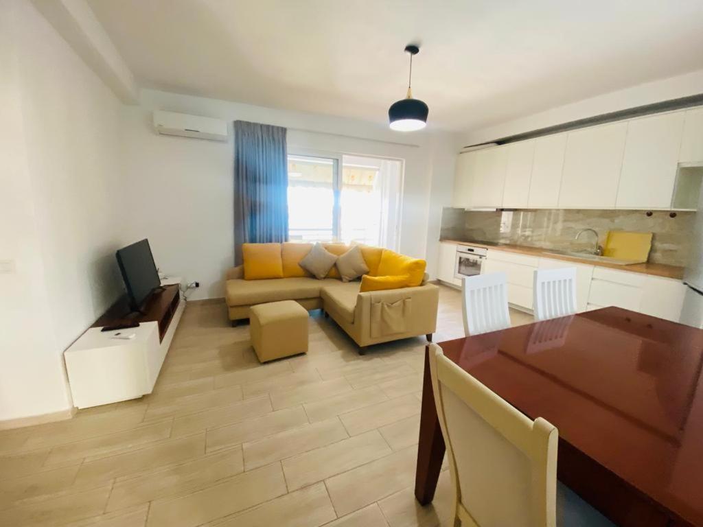 Cava Apartments Sarandë Exterior foto