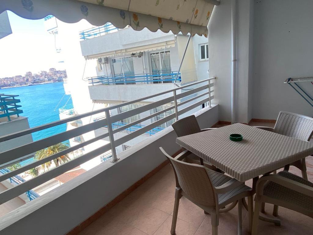Cava Apartments Sarandë Quarto foto