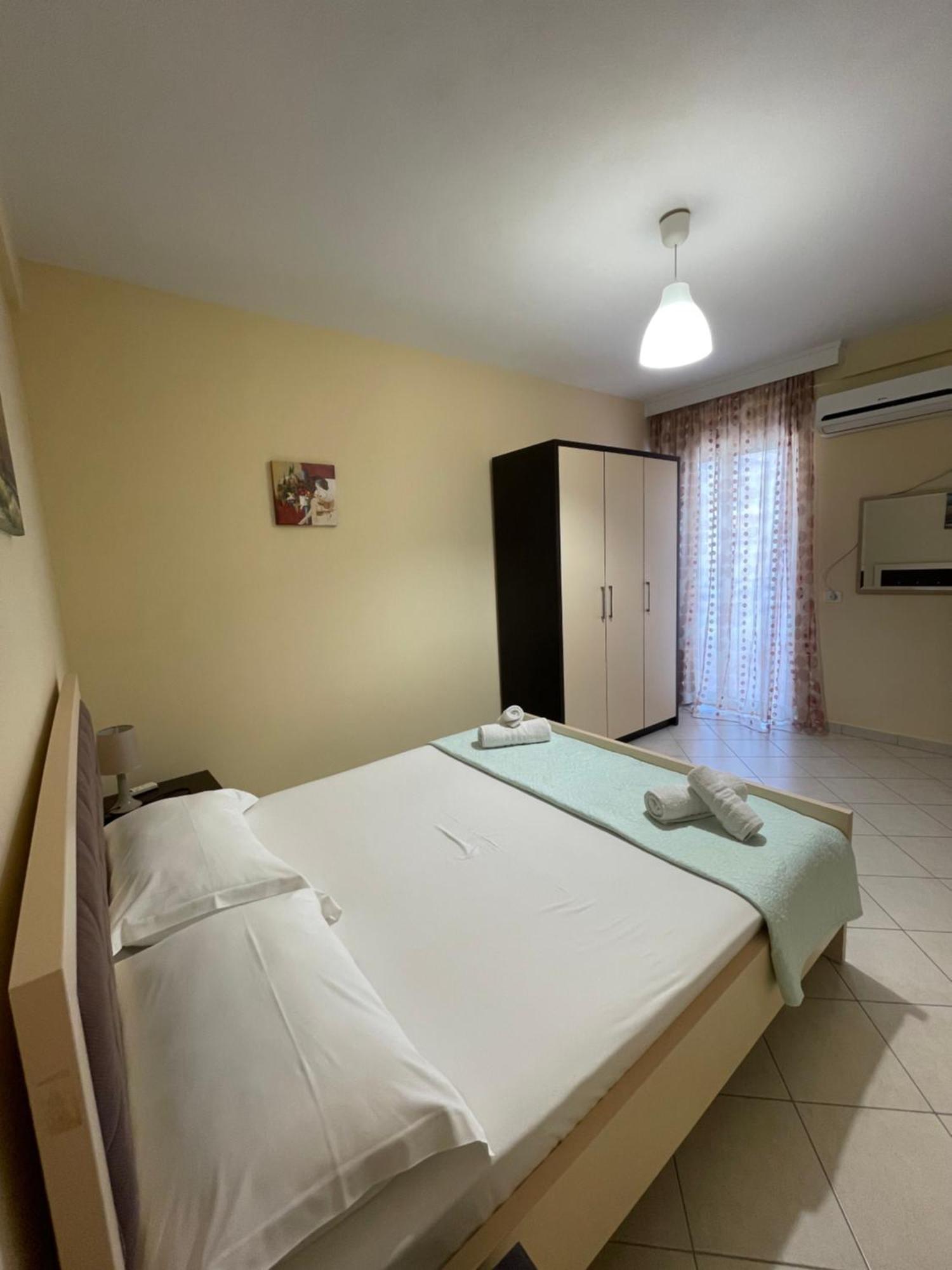 Cava Apartments Sarandë Exterior foto