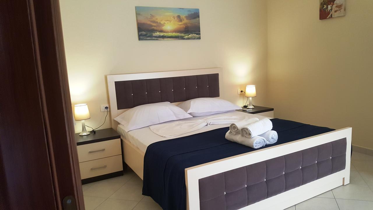 Cava Apartments Sarandë Exterior foto